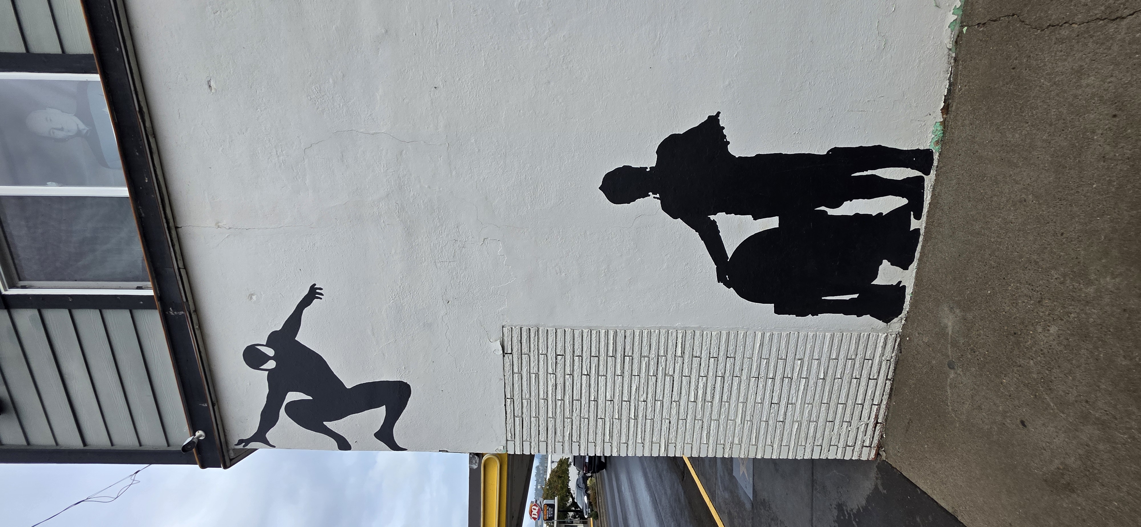 mural in Sweet Home by artist unknown.