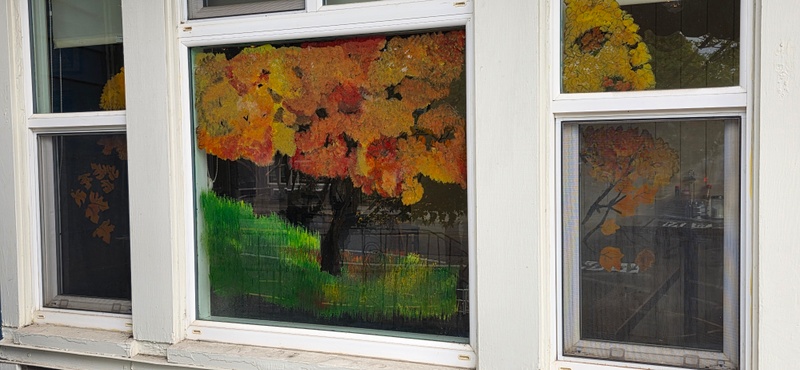 mural in Eugene by artist unknown.