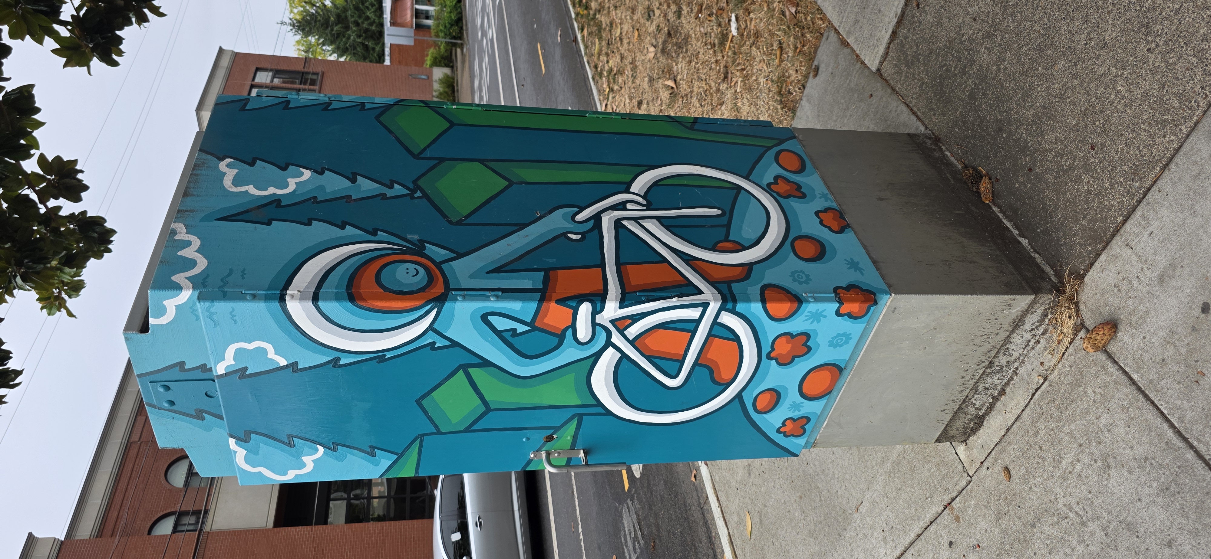 mural in Eugene by artist unknown.