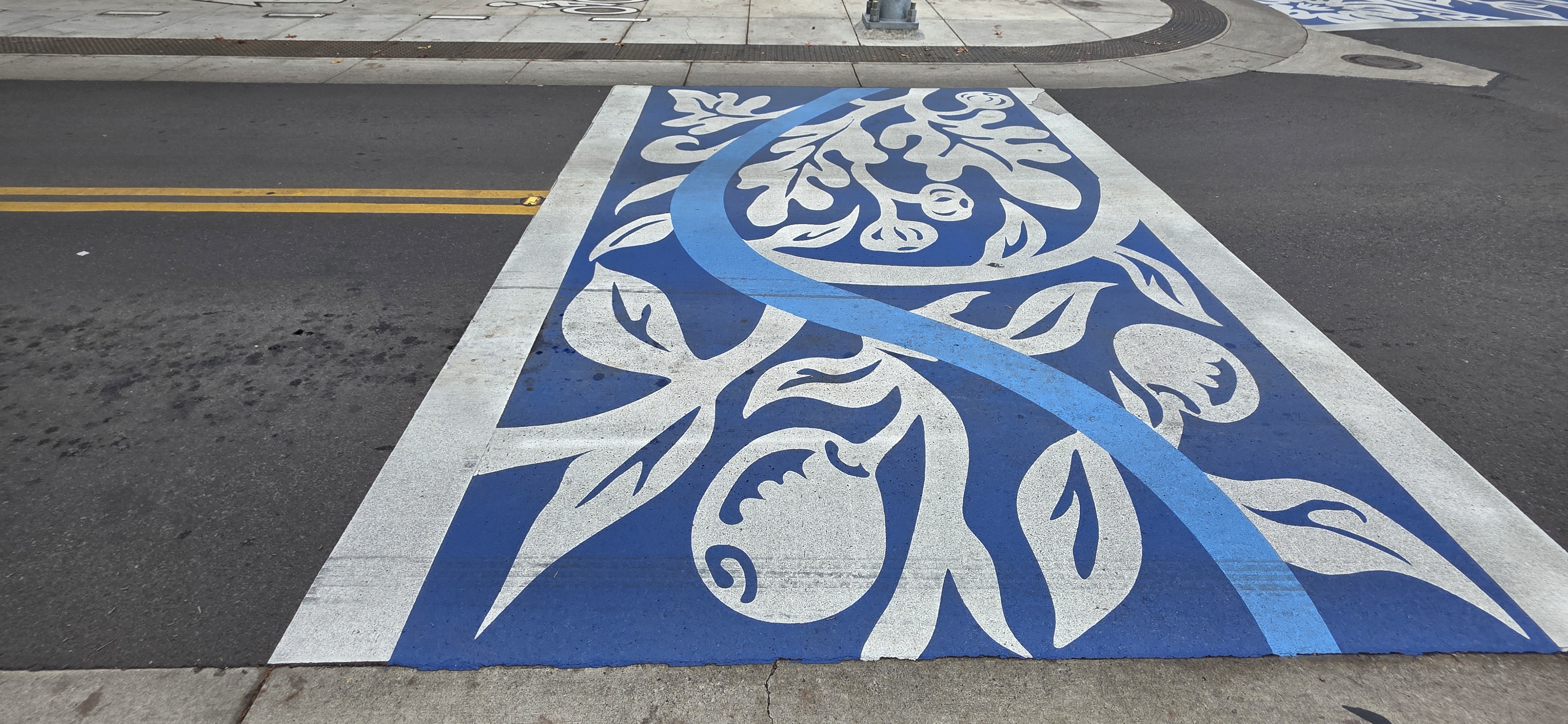 mural in Eugene by artist unknown.