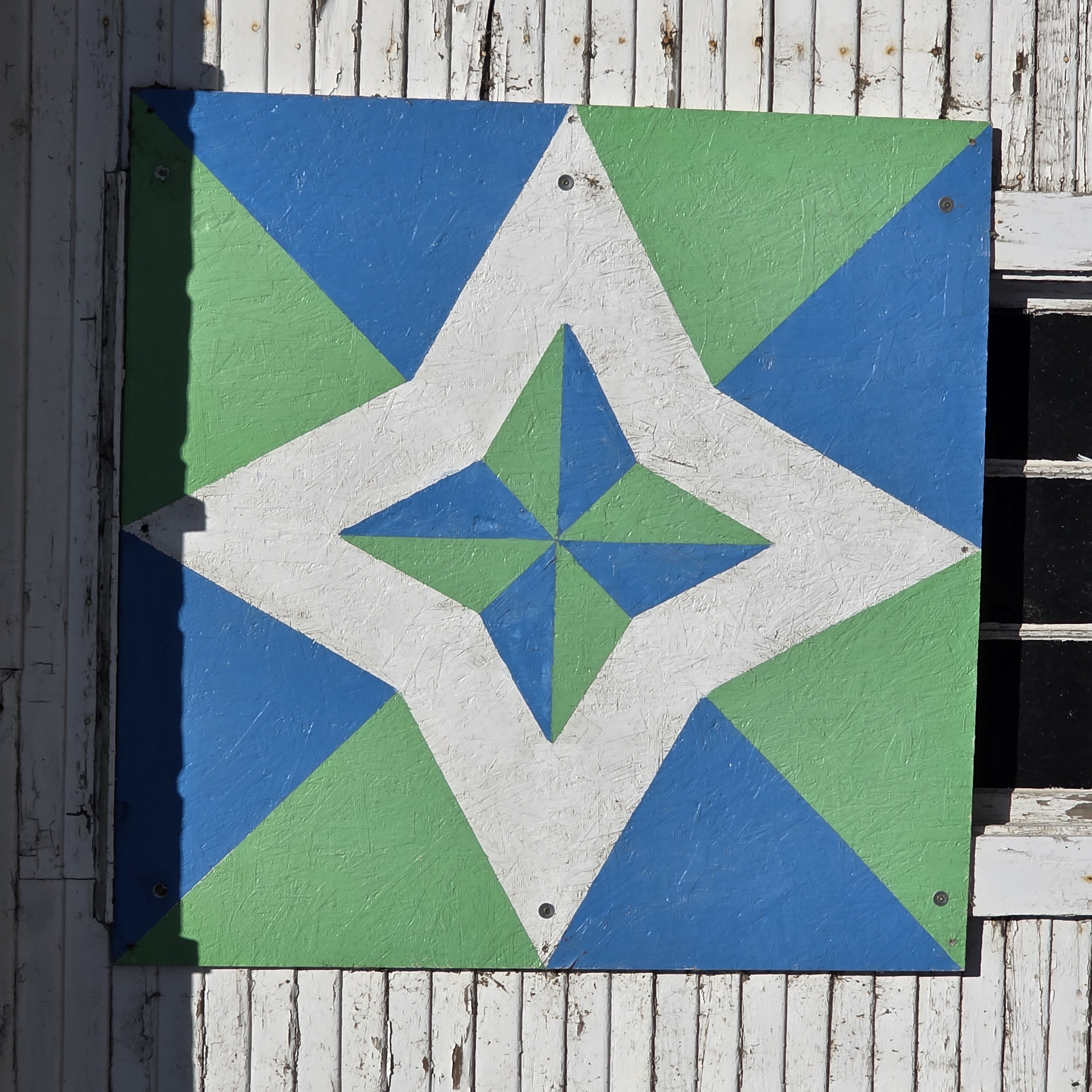 mural in Tulelake by artist unknown.