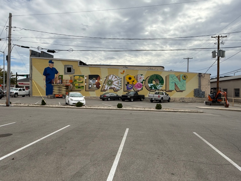 mural in Lebanon by artist unknown.