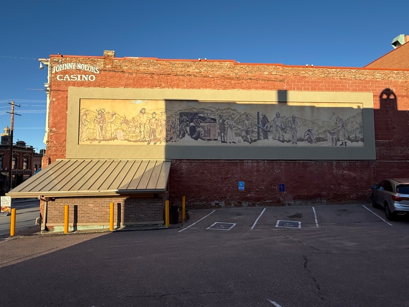 mural in Cripple Creek by artist unknown.