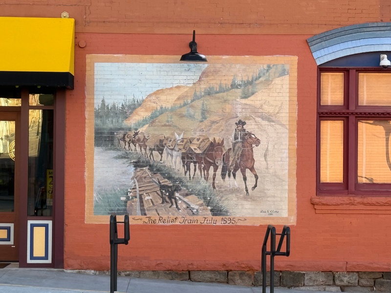 mural in Cripple Creek by artist unknown.