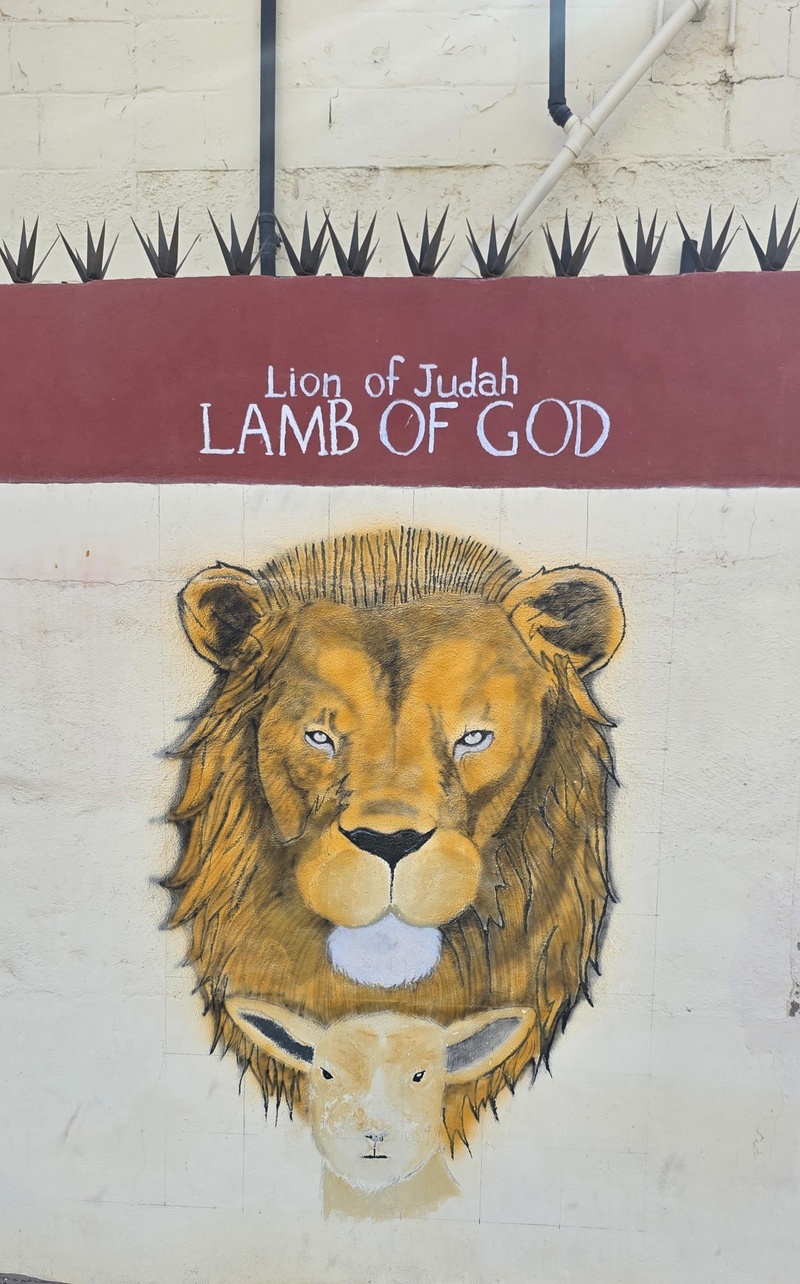 mural in Puerto Peñasco by artist unknown.
