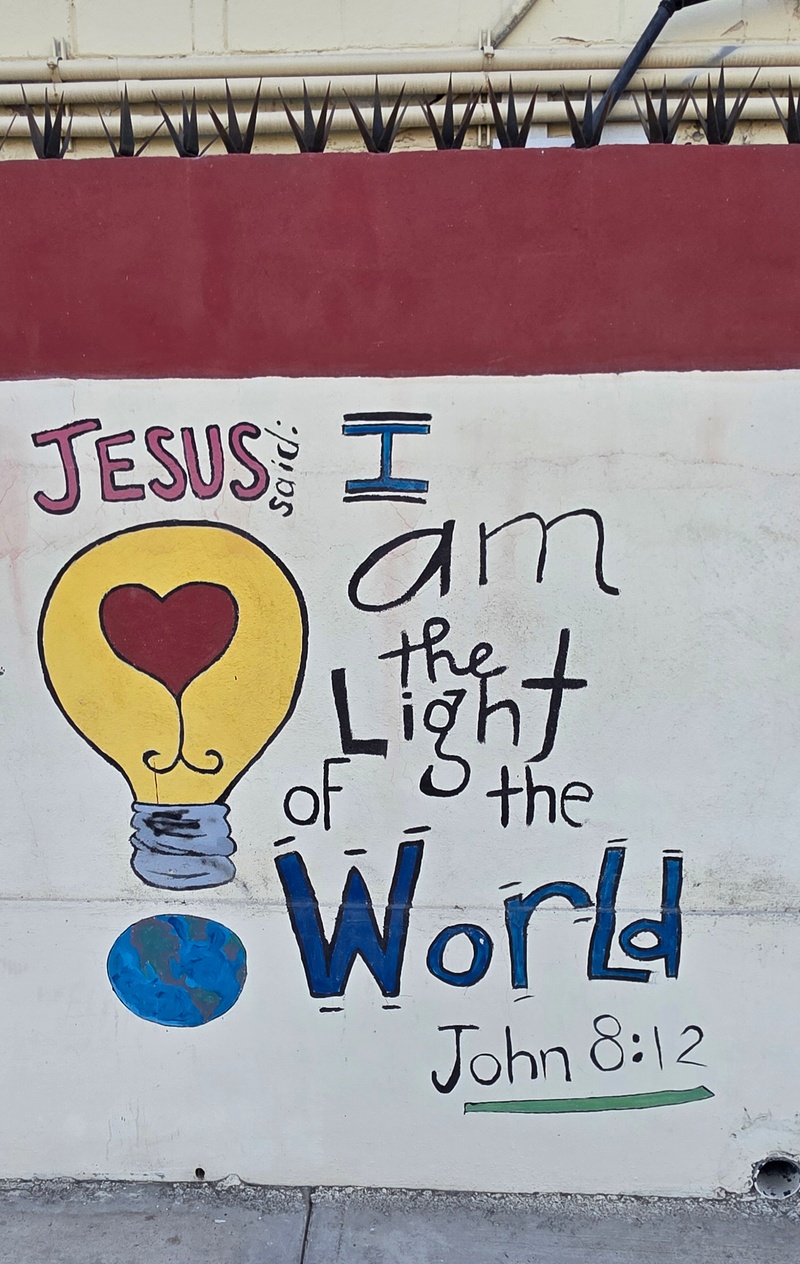 mural in Puerto Peñasco by artist unknown.