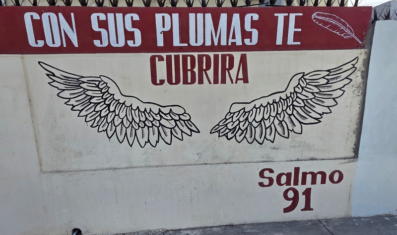 mural in Puerto Peñasco by artist unknown.