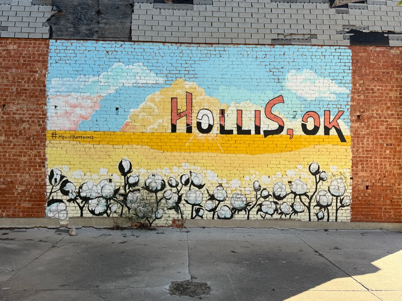 mural in Hollis by artist unknown.