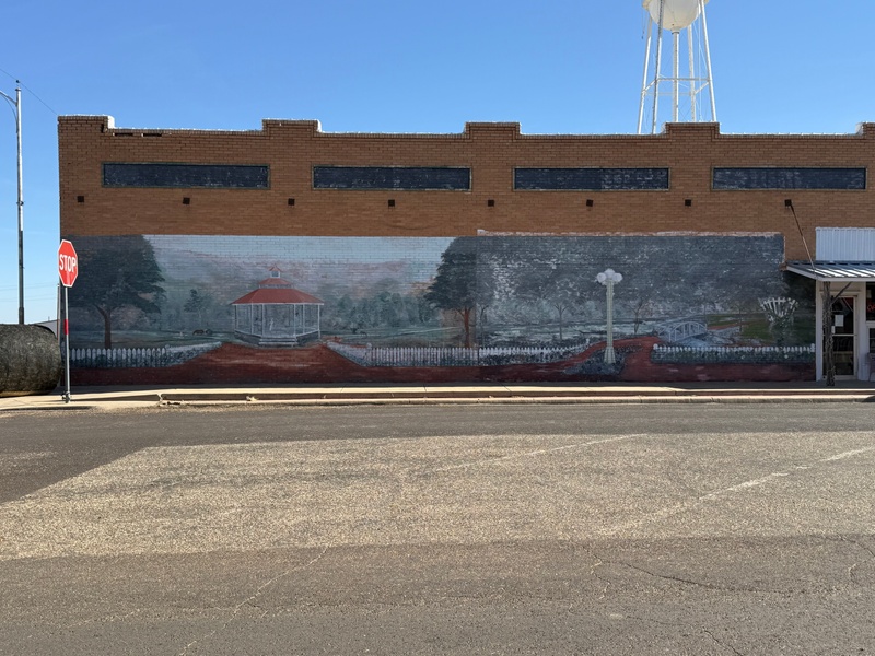 mural in Matador by artist unknown.