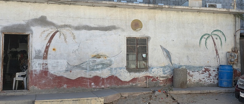 mural in Puerto Peñasco by artist unknown.