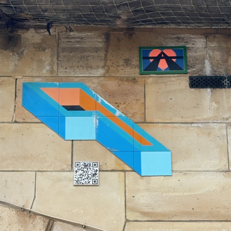 mural in Paris by artist BLACKDOORS.