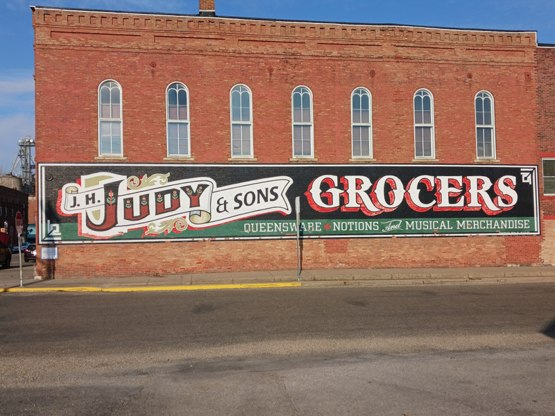 mural in Atlanta by artist Walldogs.