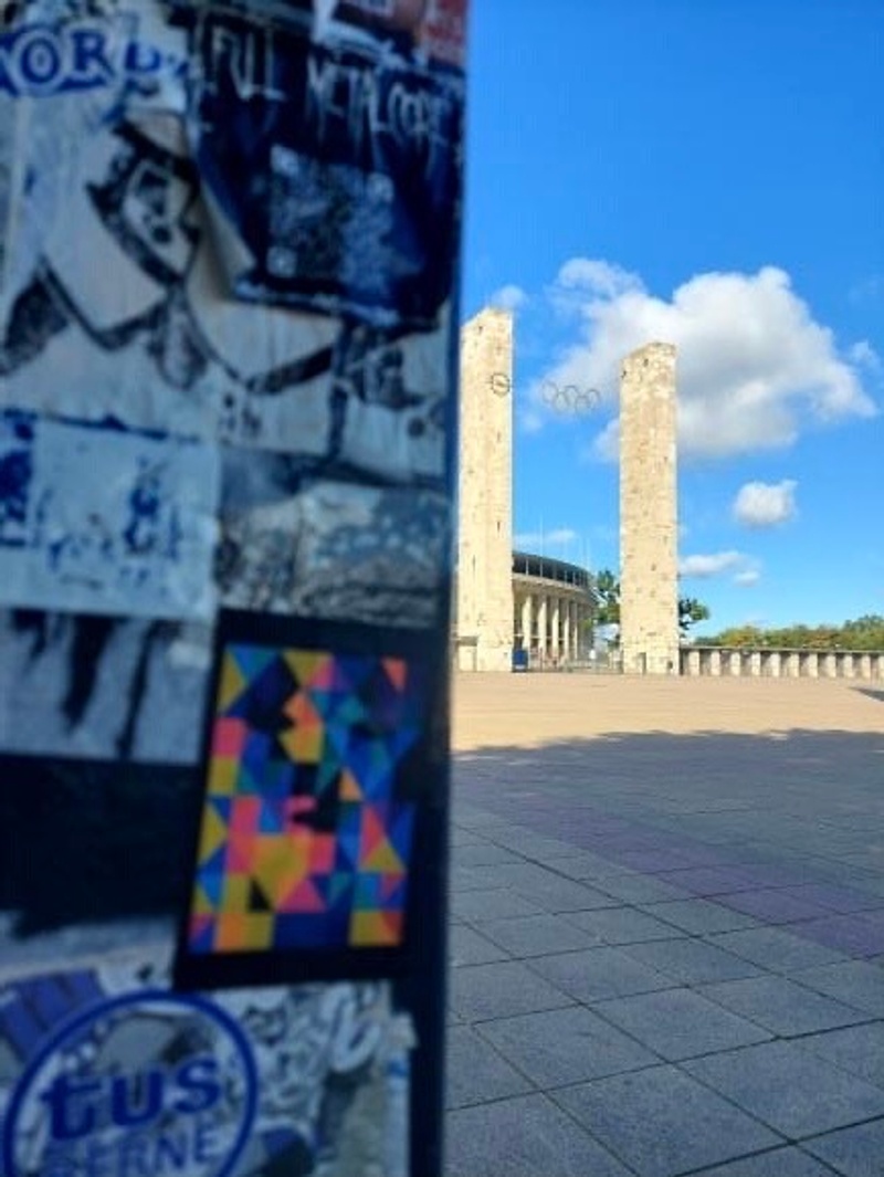 mural in by artist unknown.