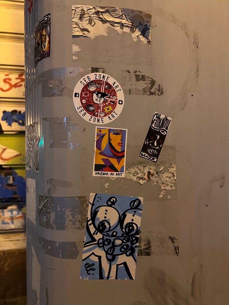 mural in Inowroc艂aw by artist unknown.