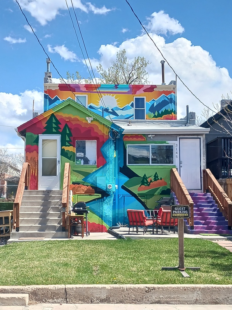 mural in Denver by artist unknown.