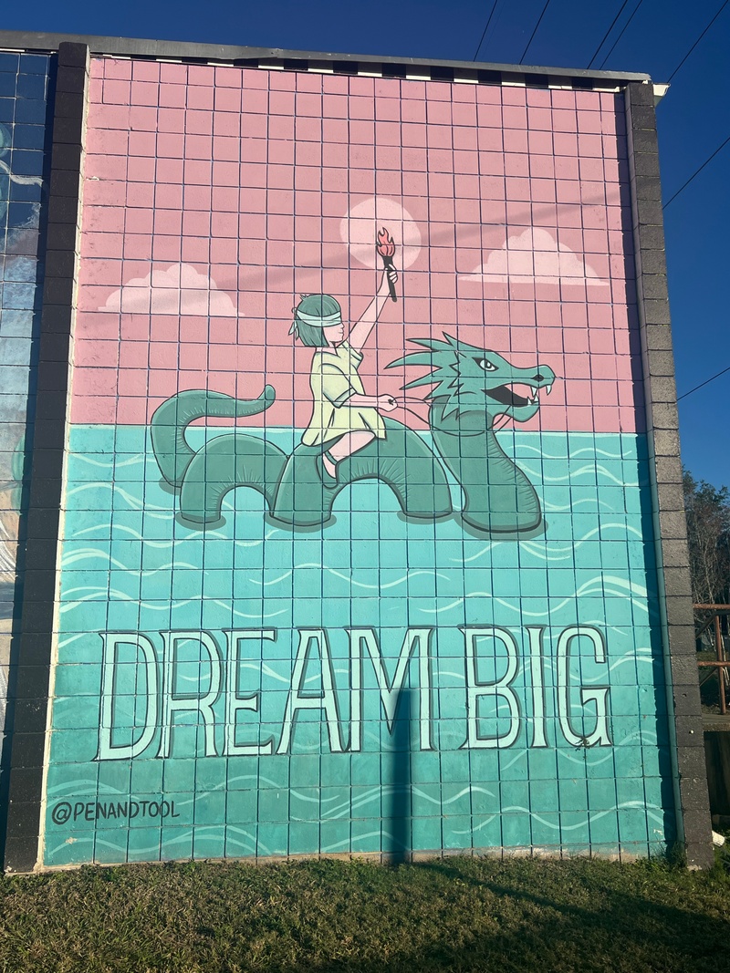 mural in Tallahassee by artist unknown.