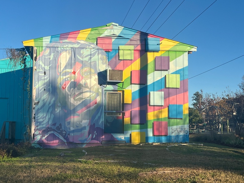 mural in Tallahassee by artist unknown.