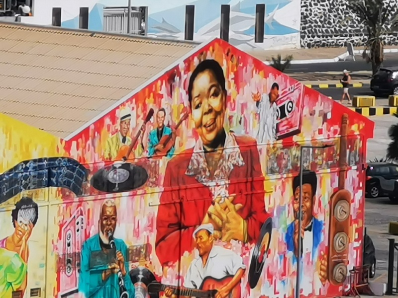 mural in Mindelo by artist unknown.