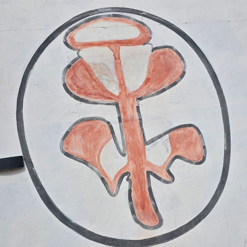 mural in Villa Alberto Andrés Alvarado by artist unknown.