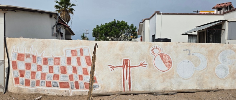 mural in Villa Alberto Andrés Alvarado by artist unknown.
