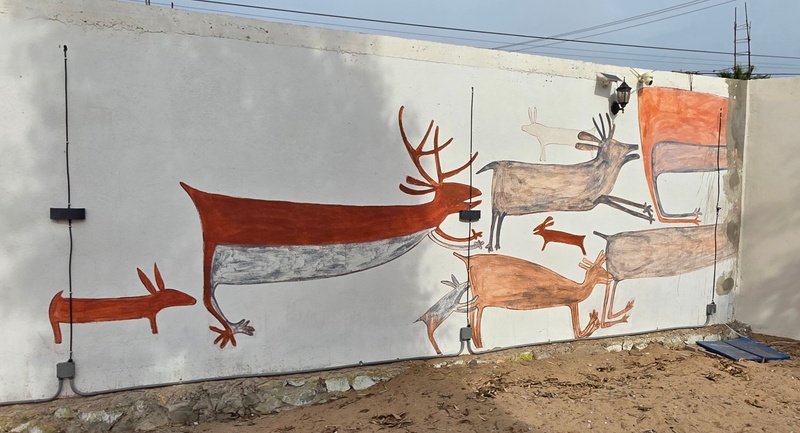 mural in Villa Alberto Andrés Alvarado by artist unknown.