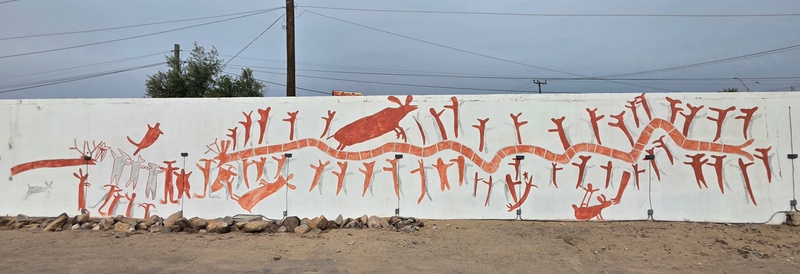 mural in Villa Alberto Andrés Alvarado by artist unknown.