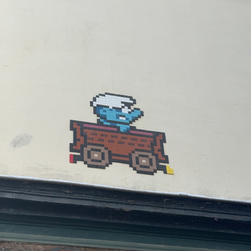 mural in Paris by artist unknown.