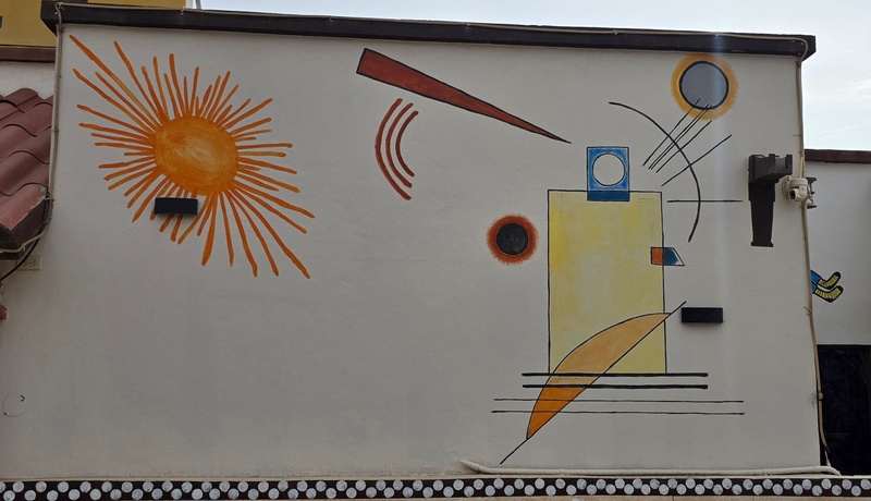 mural in Villa Alberto Andrés Alvarado  by artist unknown.