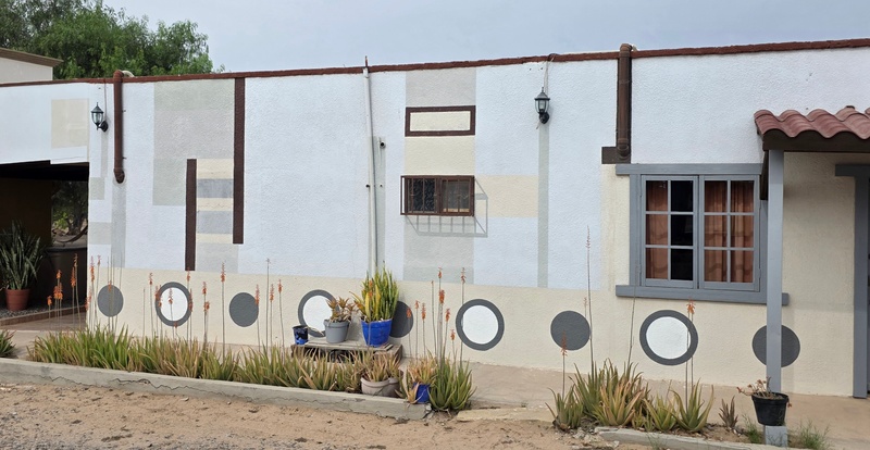 mural in Villa Alberto Andrés Alvarado  by artist unknown.