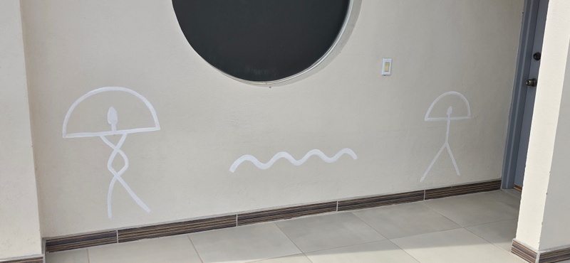 mural in Villa Alberto Andrés Alvarado  by artist unknown.