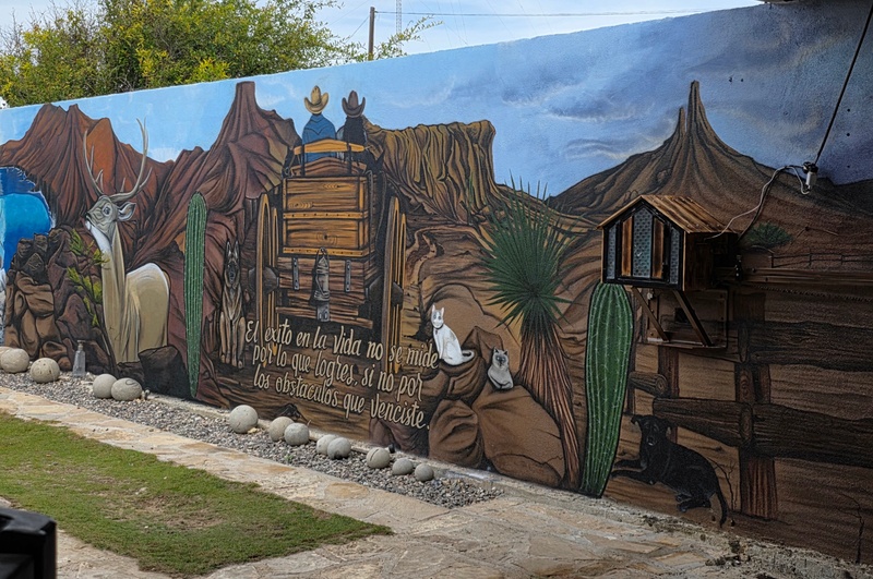 mural in Bahía Asunción by artist unknown.