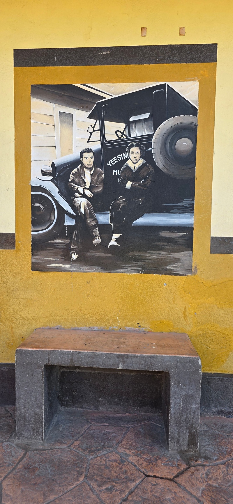 mural in Heroica Mulegé by artist unknown.