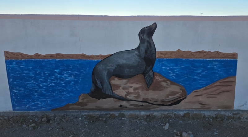 mural in  by artist unknown.