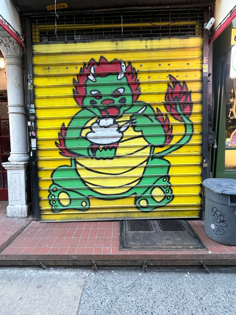 mural in New York by artist unknown.