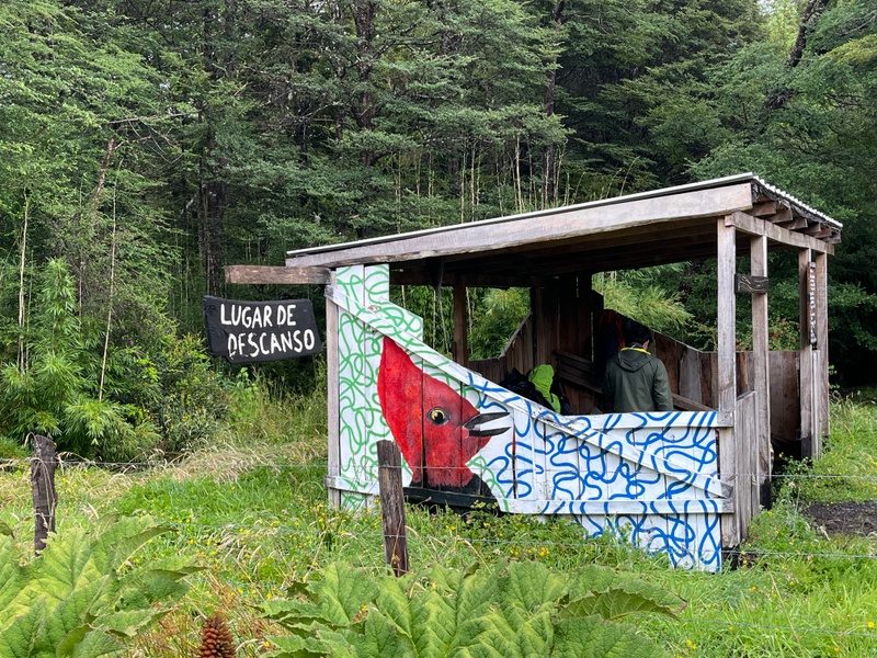 mural in  by artist unknown.