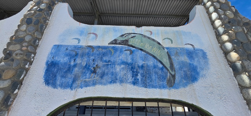 mural in Los Barriles by artist unknown.