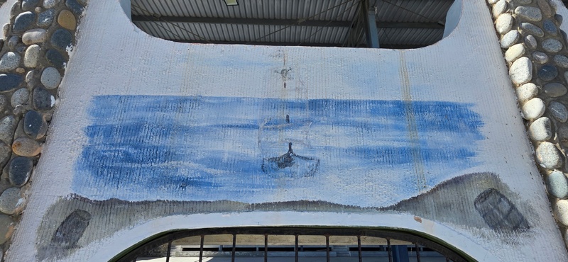 mural in Los Barriles by artist unknown.
