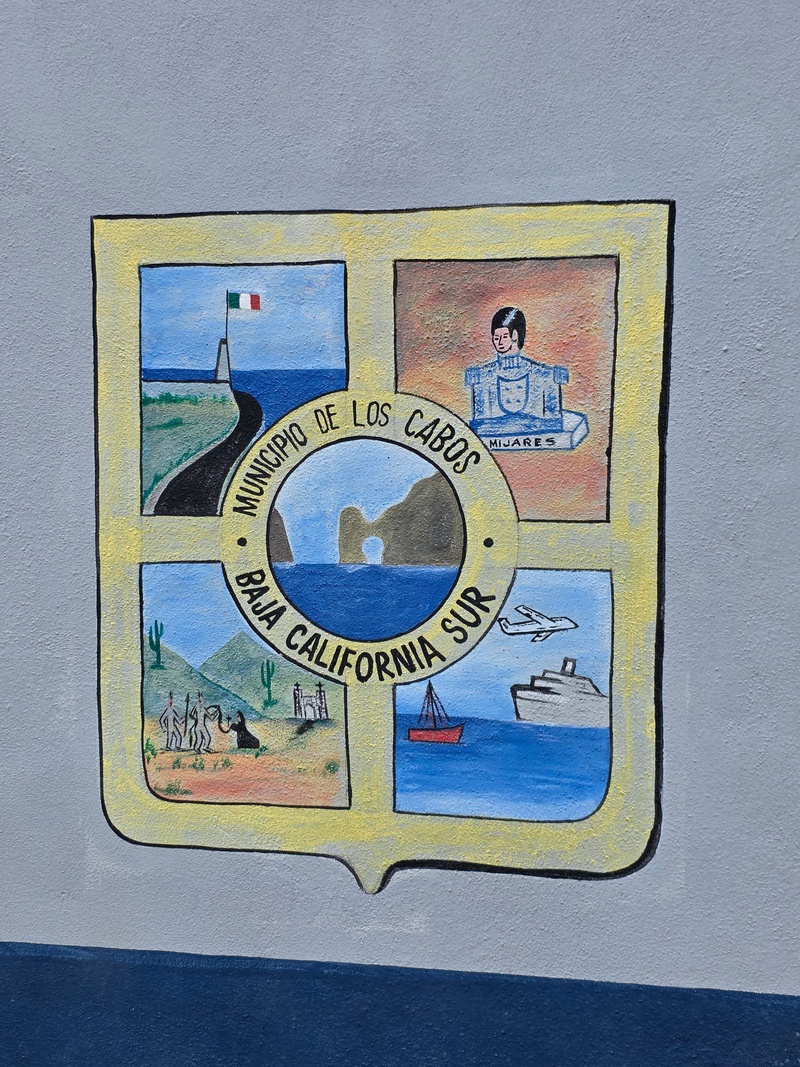 mural in La Ribera by artist unknown.