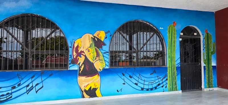 mural in La Ribera by artist unknown.