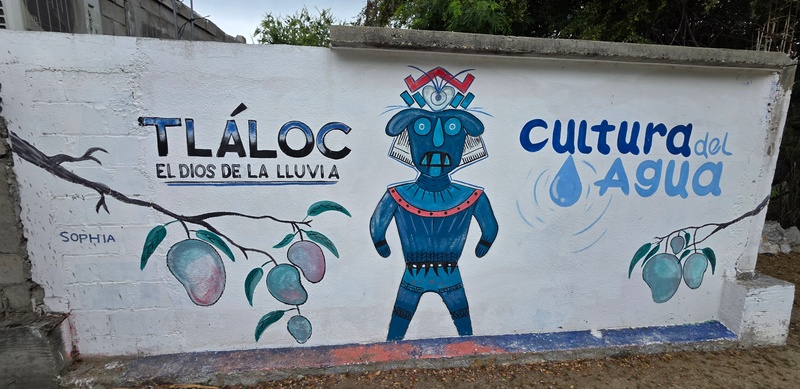 mural in Santiago by artist unknown.