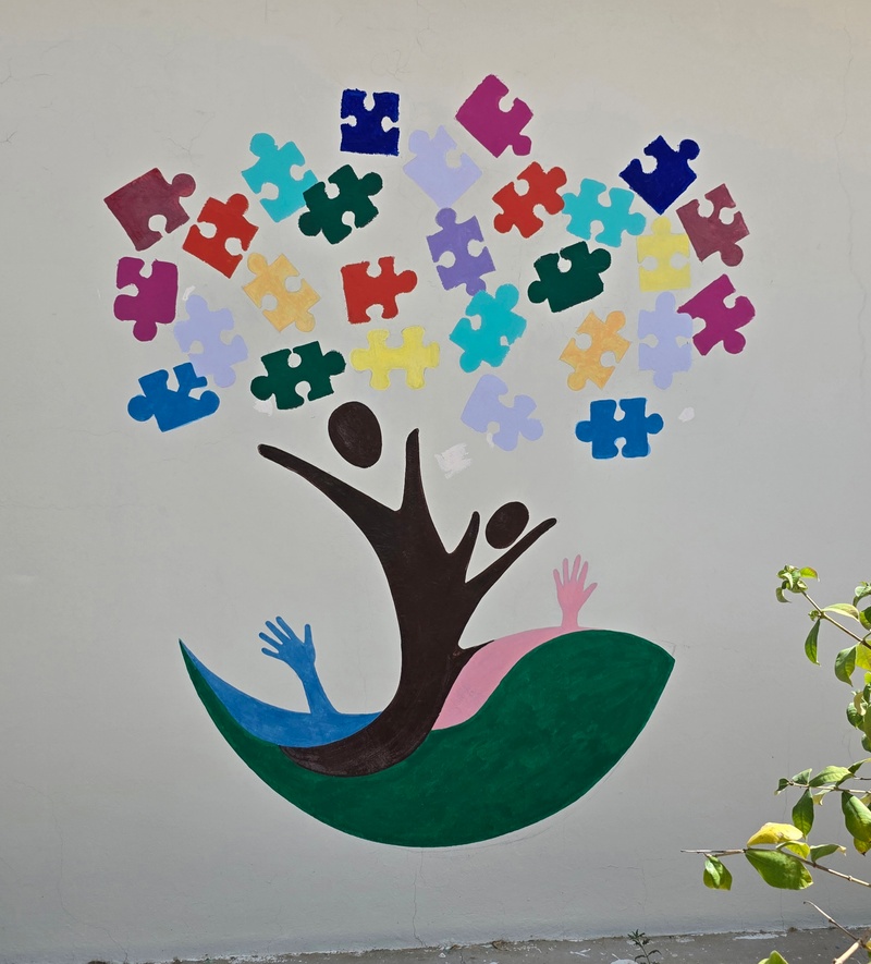 mural in Santa Cruz by artist unknown.