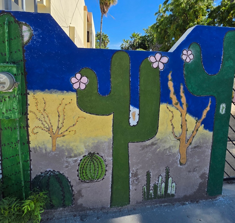 mural in Los Barriles by artist unknown.