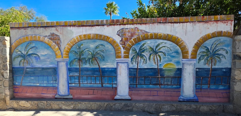 mural in Los Barriles by artist unknown.