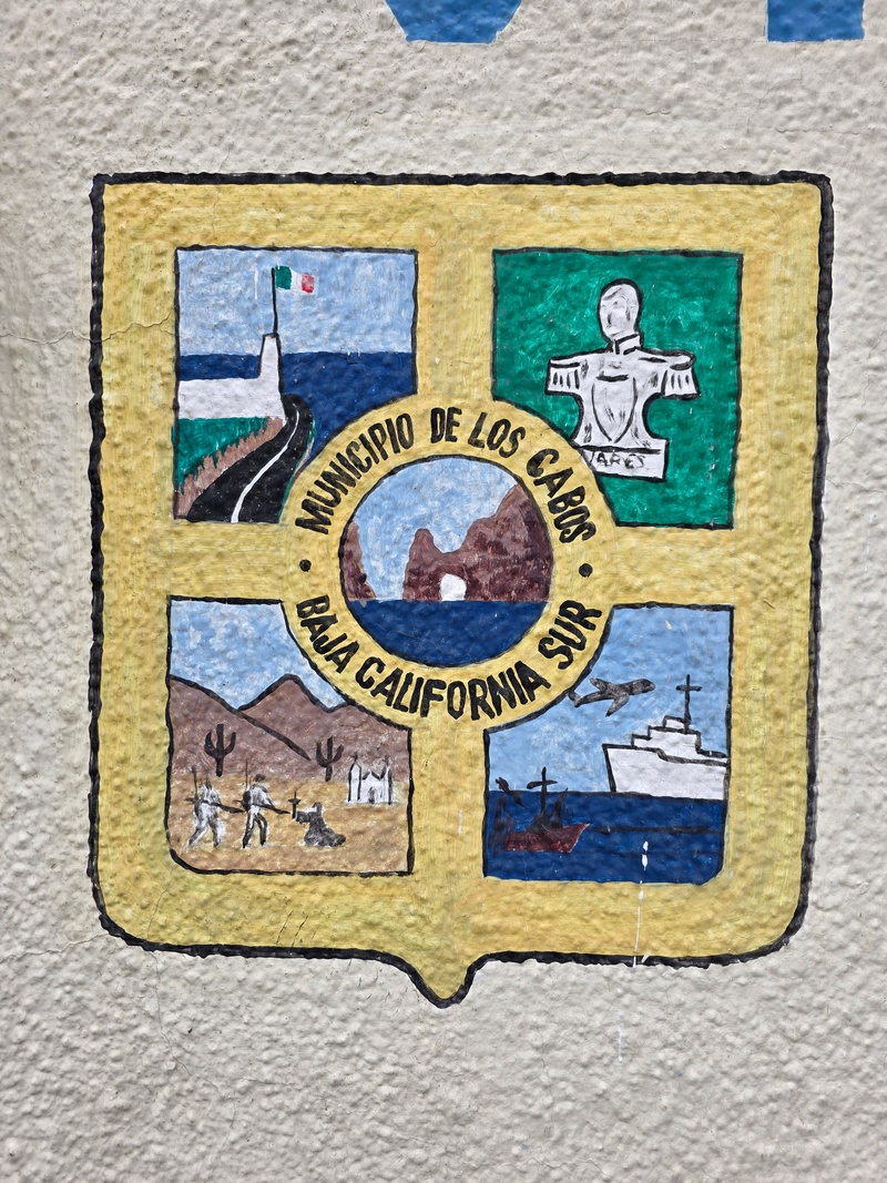 mural in Santiago by artist unknown.