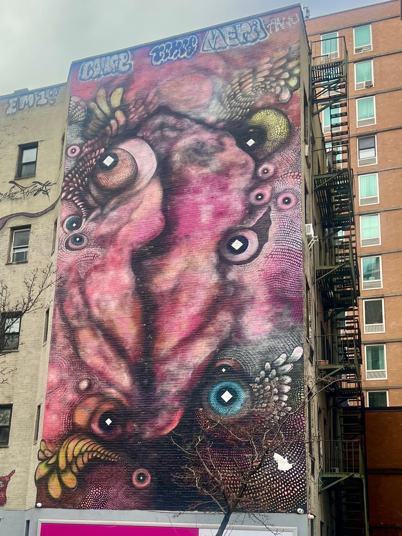 mural in New York by artist unknown.