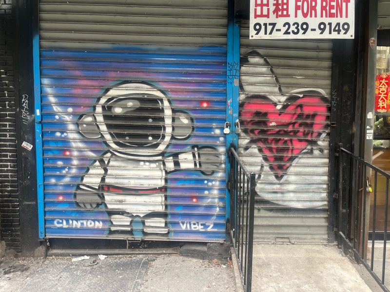 mural in New York by artist unknown.