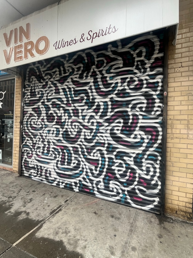 mural in New York by artist unknown.