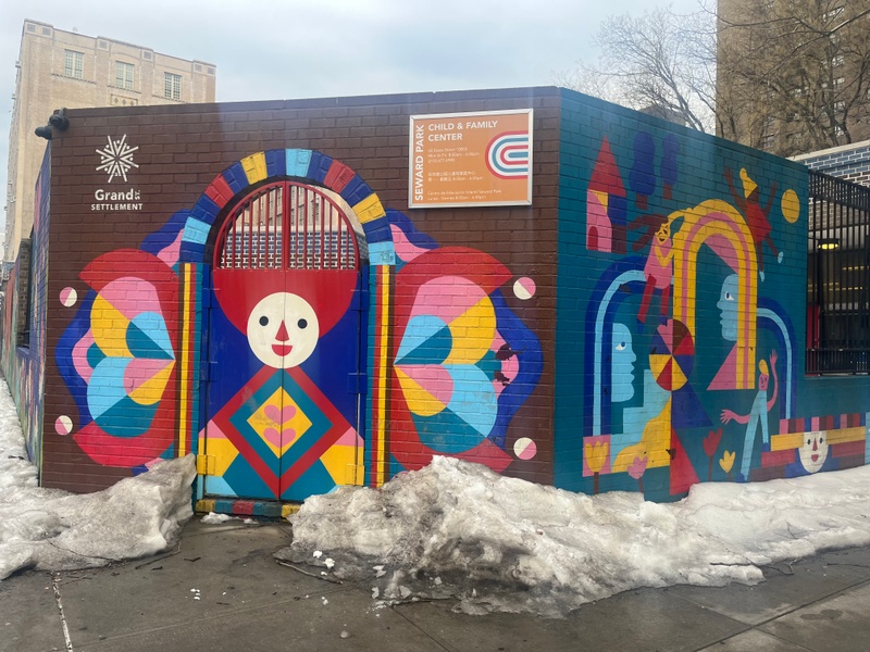 mural in New York by artist unknown.