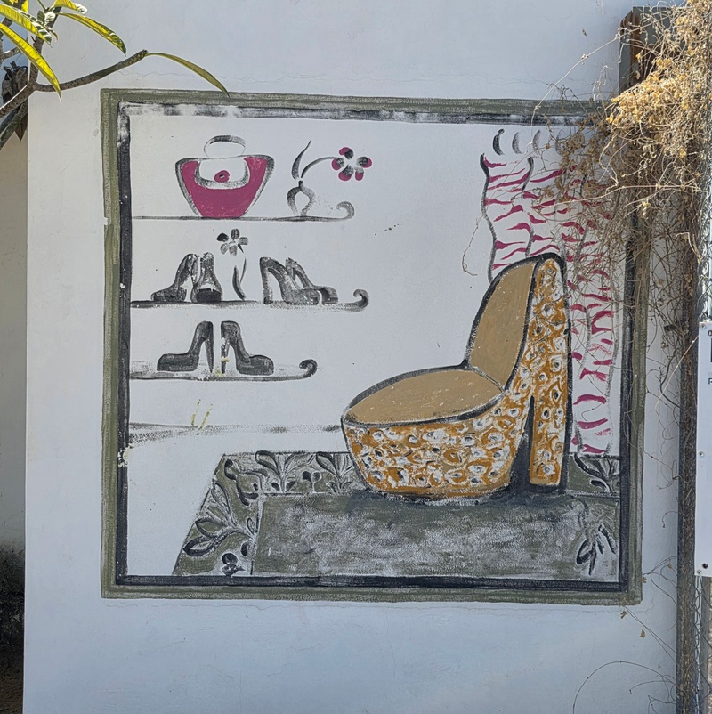 mural in San José del Cabo by artist unknown.