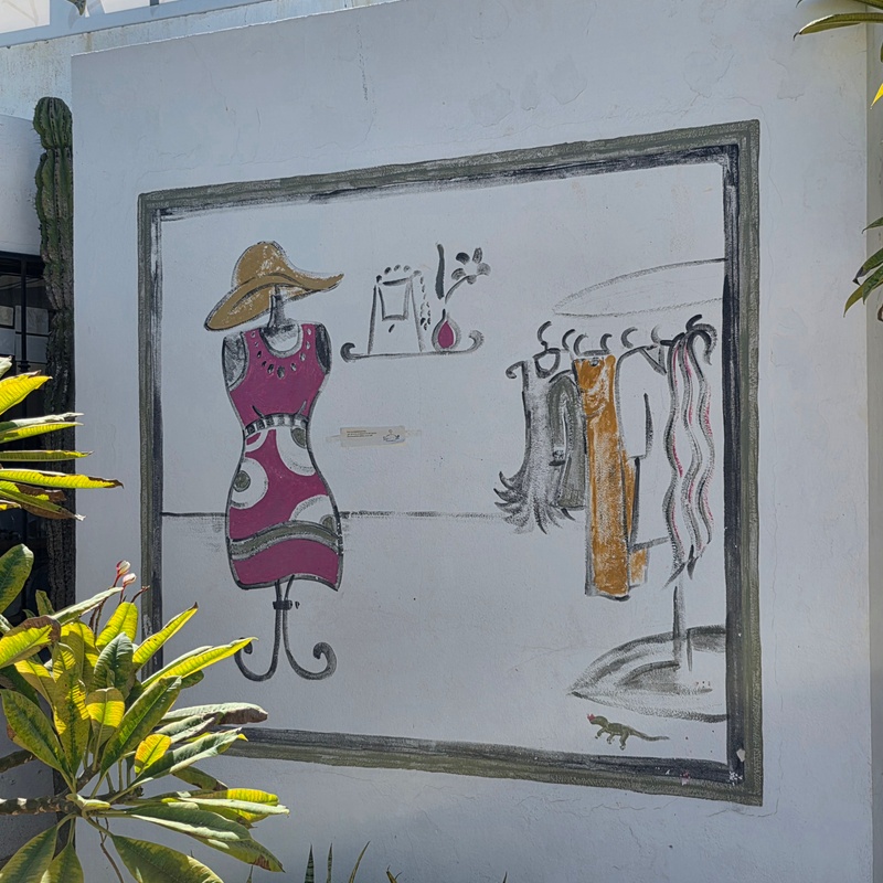 mural in San José del Cabo by artist unknown.